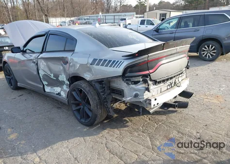 2015 Dodge Charger Sxt z USA, uszkodzony, nr VIN 2C3CDXHG5FH795857